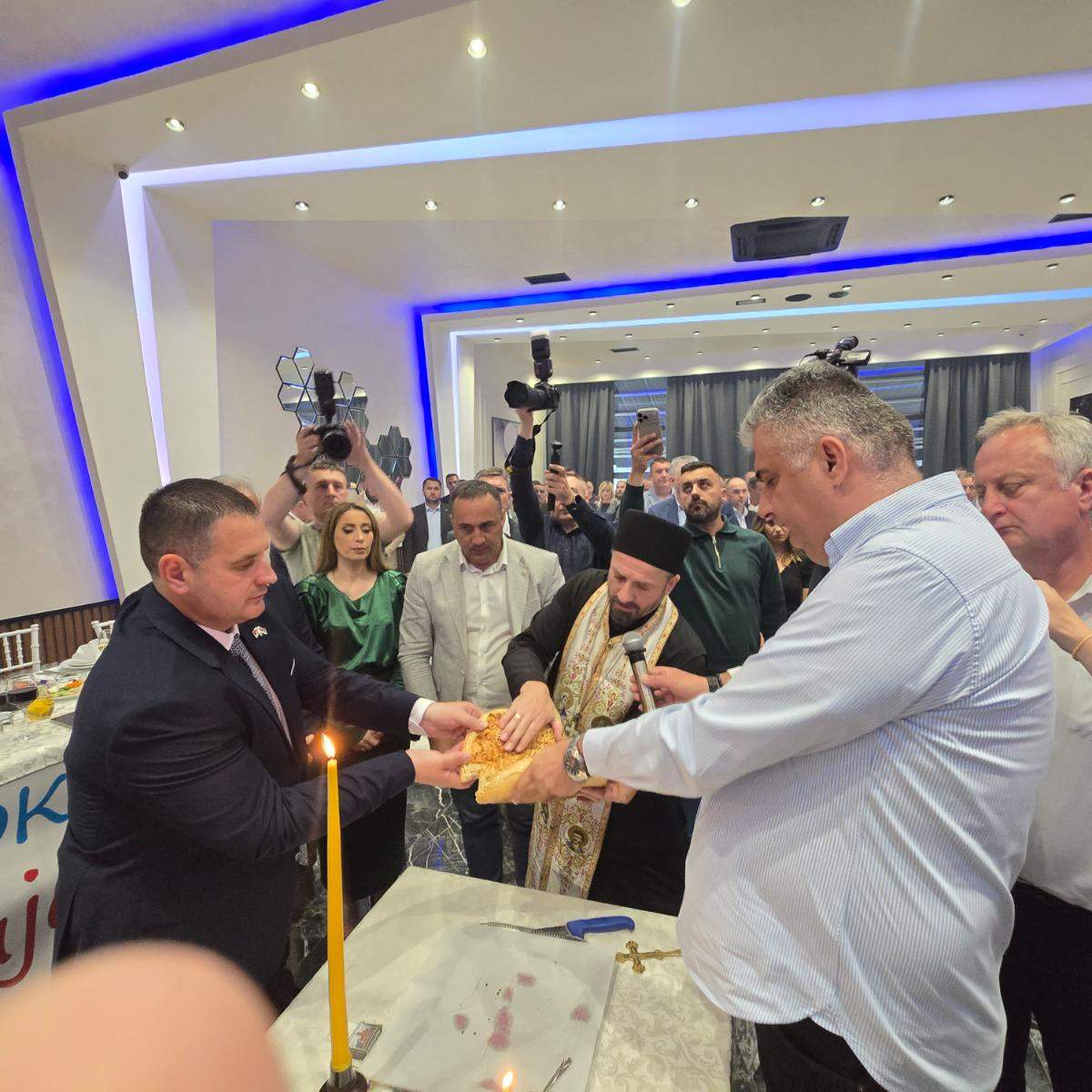 Pokret za Bijeljinu proslavio Krsnu slavu – Svetog Vasilija Ostroškog Čudotvorca (foto)