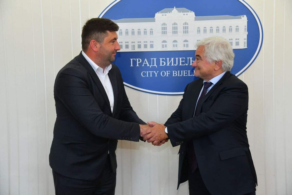 Ambasador Njemačke Alfred Granas u posjeti Bijeljini: Razgovori o evropskim integracijama, razvojnim projektima i saradnji (foto)