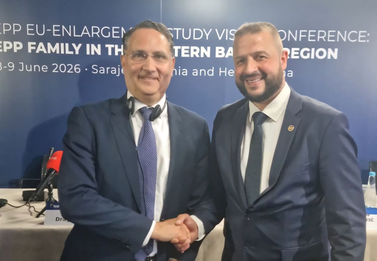 Nešković na konferenciji u Sarajevu: Evropski put BiH nema alternativu, SDS ostaje pouzdan partner evropskih integracija (foto)