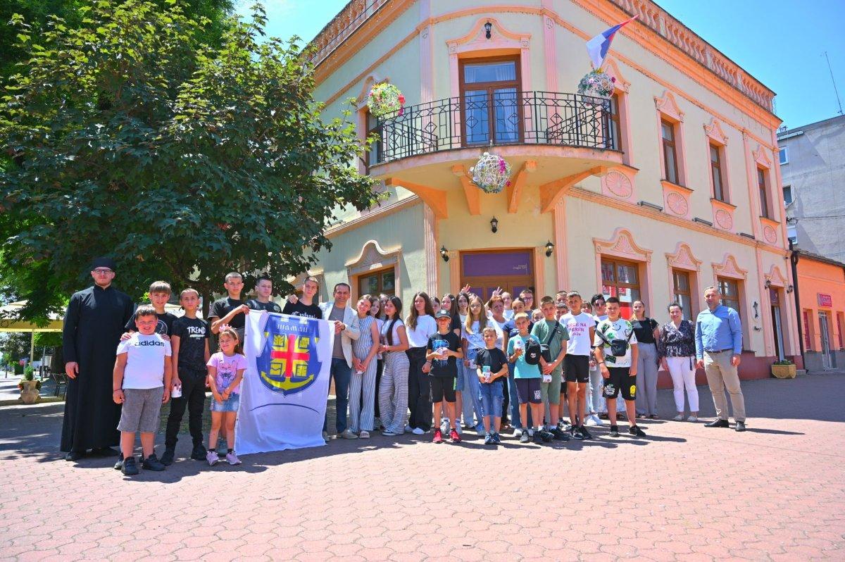 MILIĆEVIĆ: Prijateljstvo djece iz Šamca i Kosova i Metohije najljepši je most koji gradimo zajedno
