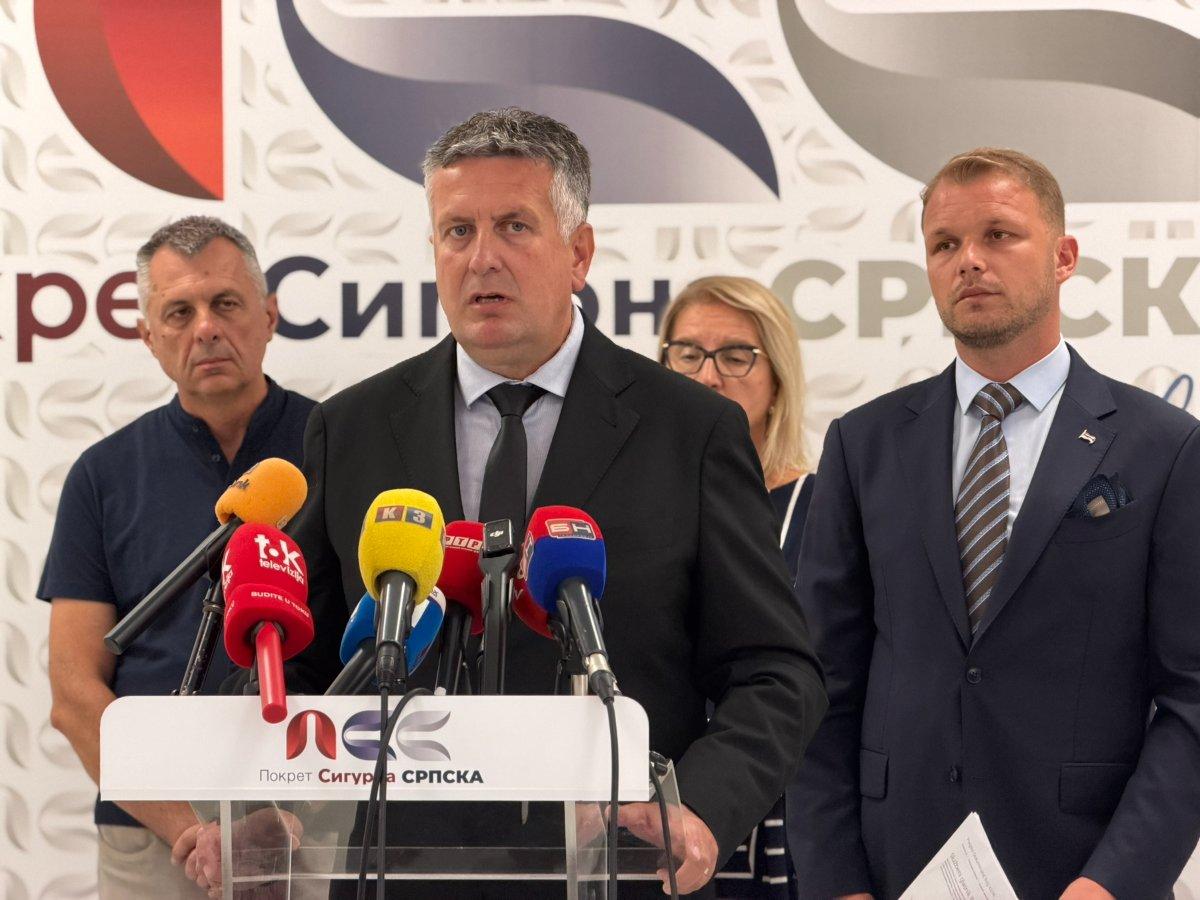 VUKOVIĆ: Cvijanovićeva nije odgovorila na postavljena pitanja, već pokušava da izbjegne odgovornost