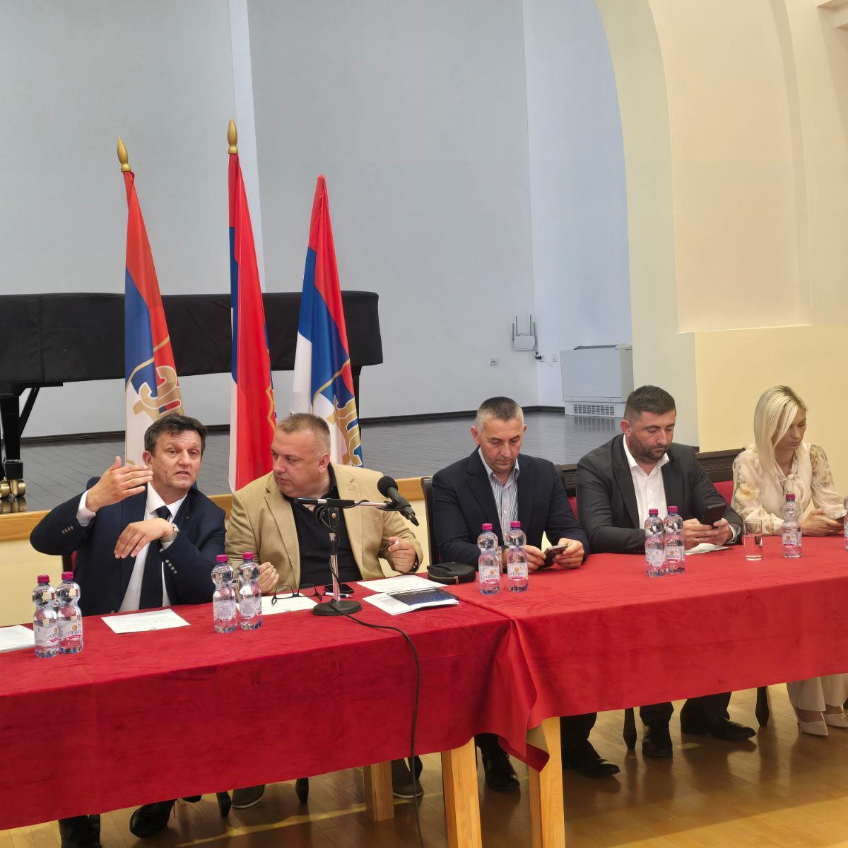 Glavni odbor SDS u Bijeljini potvrdio kandidate: Blanuša za predsjednika Srpske - Božović za Predsjedništvo BiH