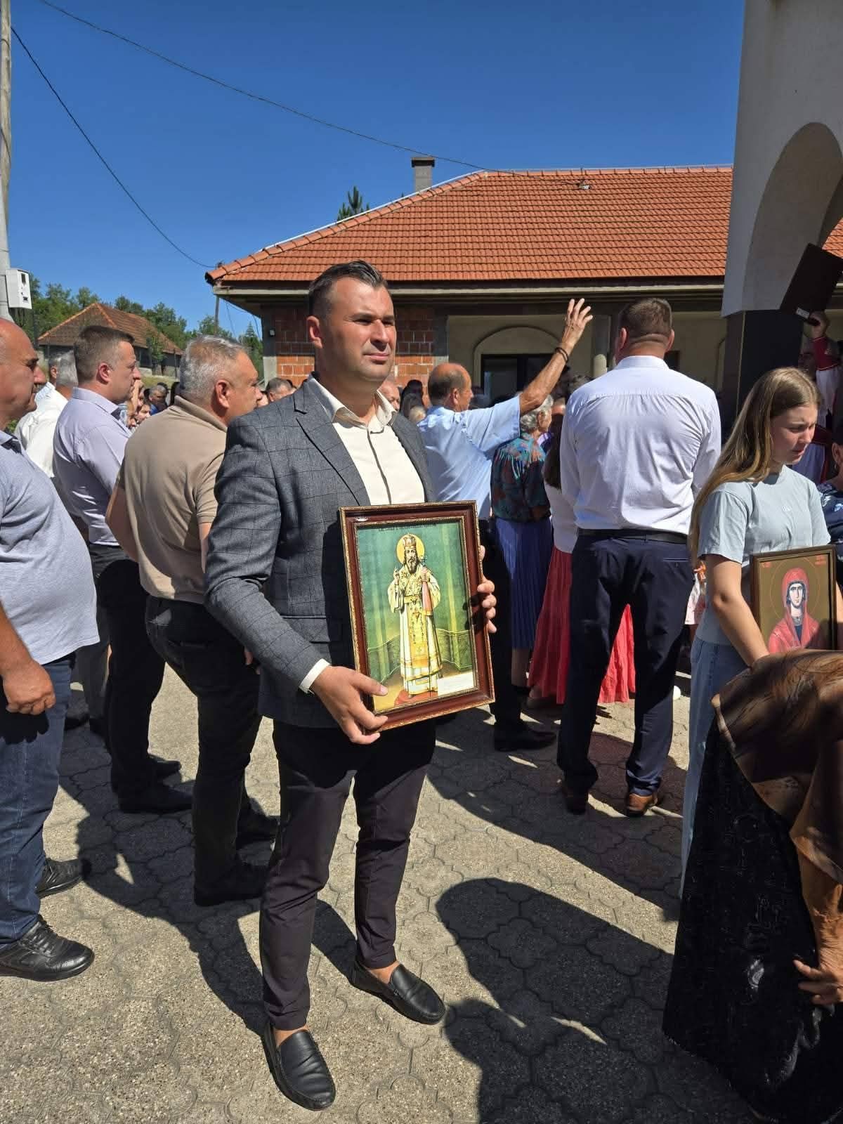 LOPARE: Mirko Nikolić na obilježavanju slave hrama u Peljavama ( foto)