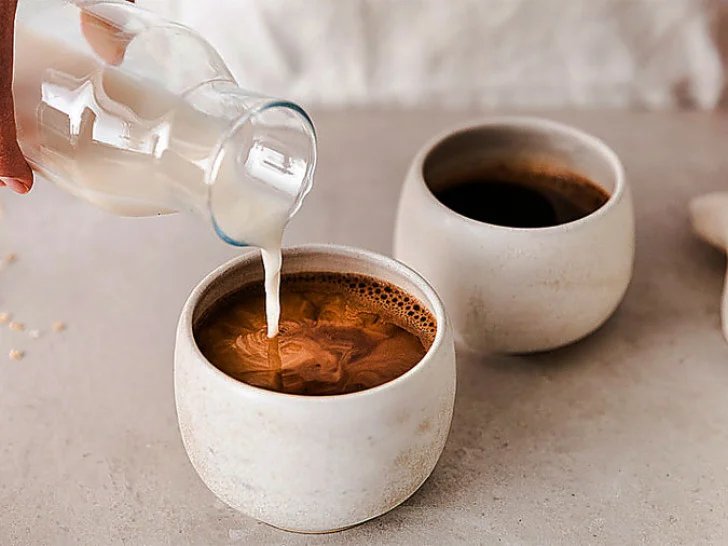 Koji jutarnji napitak je zdraviji - kafa sa mlijekom ili crna kafa