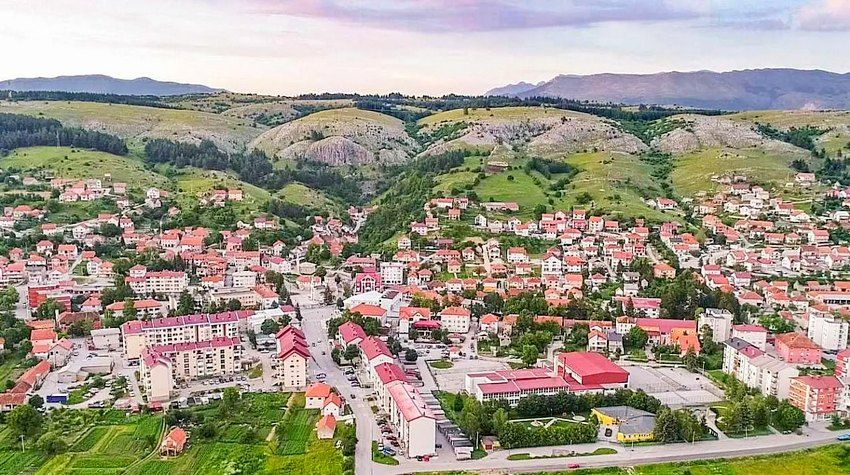 Reagovanje načelnika Gacka: Mandićeve tvrdnje bez konkretnih podataka, odgovoriću pred nadležnim organima