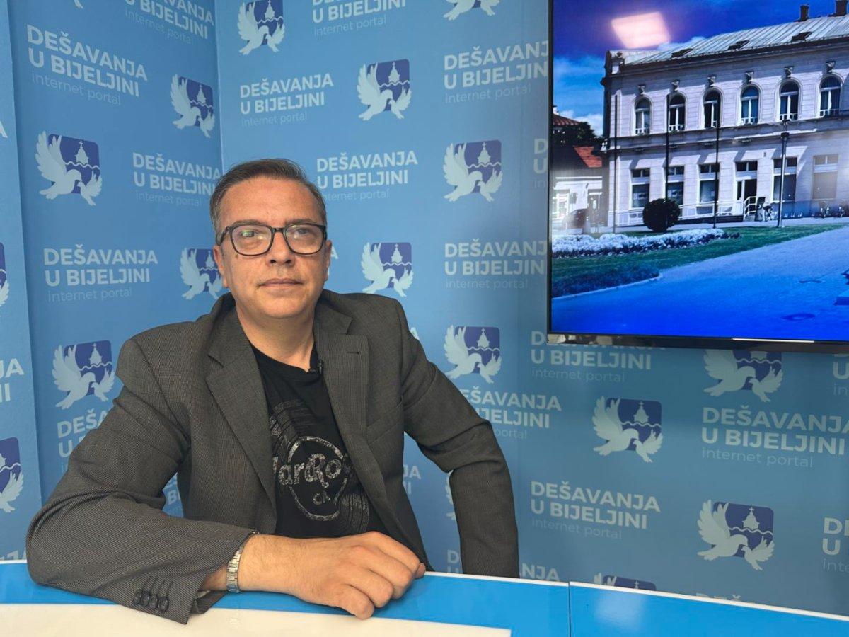 Dr Nenad Božinović – ''Bijeljina ima potencijal da postane vodeći centar za kompleksne kardiološke intervencije u regionu (foto,video)