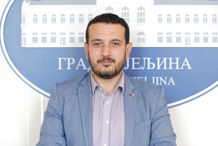 Uživo ''Oko u Oko'' za Dešavanja : Ljubiša Stanišić, Odjeljenje za društvene djelatnosti Grada Bijeljina