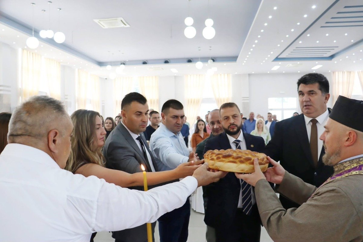 Nešković i Nikolić povodom Petrovdana: Republika Srpska je svetinja, SDS ostaje na braniku naroda (foto)