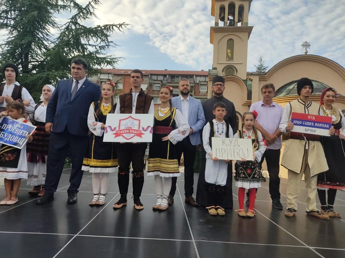 Nešković na otvaranju Dana dijaspore u Loparama: Naši ljudi u svijetu najveći su ponos Majevice i Srpske (foto)