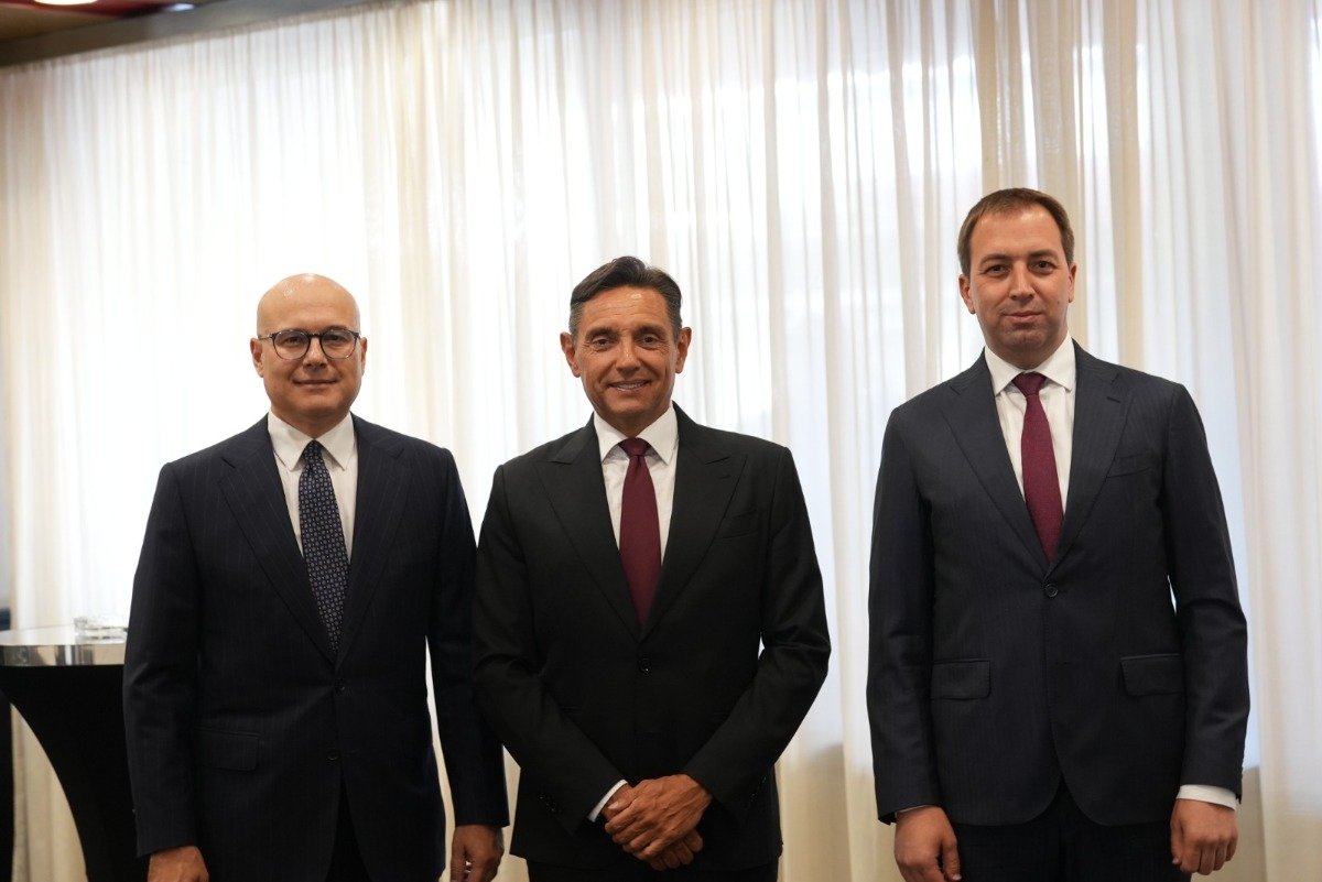 SELAK: Samo složni možemo zaštititi nacionalne interese srpskog naroda