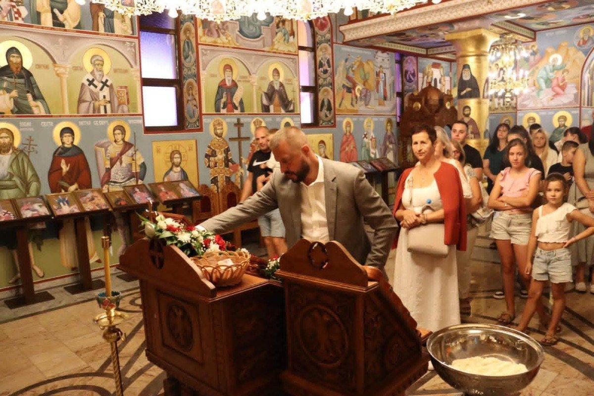 Nešković i Kojadinović u Tesliću na Ilindan: Čuvajmo vjeru, tradiciju i fer-plej (foto)