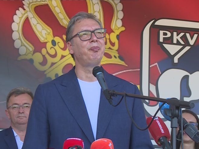 VUČIĆ: U naredna tri dana posjetiću više opština u Republici Srpskoj, nastavljamo da pomažemo srpskom narodu (video)