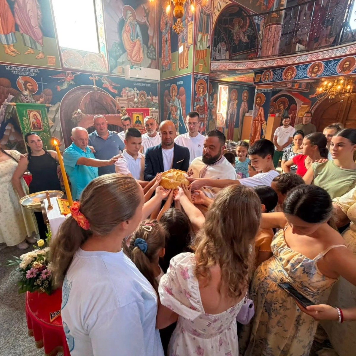 Danijel Perić (RSS): Djeca u SKUD-u ''Trnova'' čuvaju tradiciju, vjeru i identitet našeg naroda (foto)