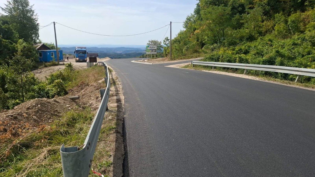 LOPARE: Saniran magistralni put Tuzla–Bijeljina na Banj Brdu - saobraćaj od danas ponovo za sva vozila