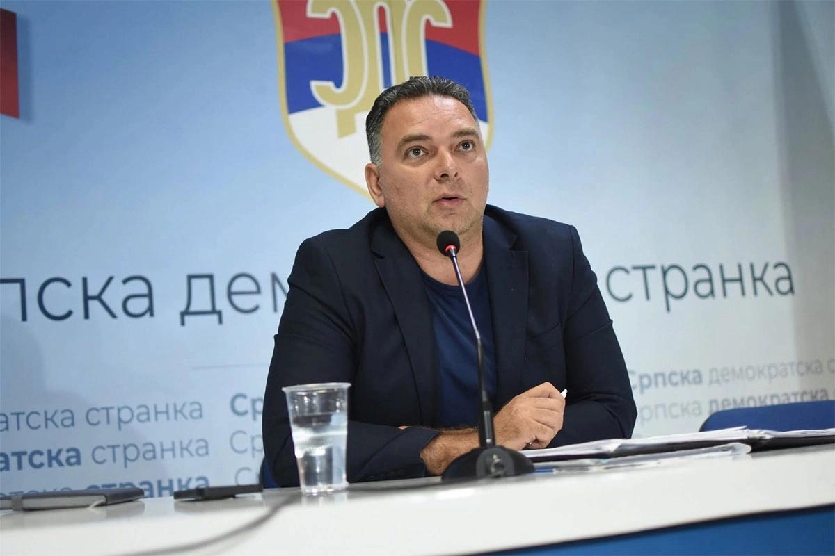 Predsjednik SDS Banja Luka podnio ostavku (foto)
