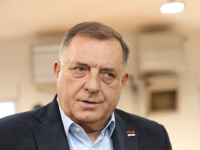 DODIK: Jaka i uspješna Srpska gradi se kroz ulaganje u mlade