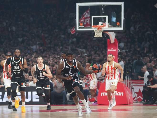 Zvezda nemoćna, Partizan u finalu ABA lige
