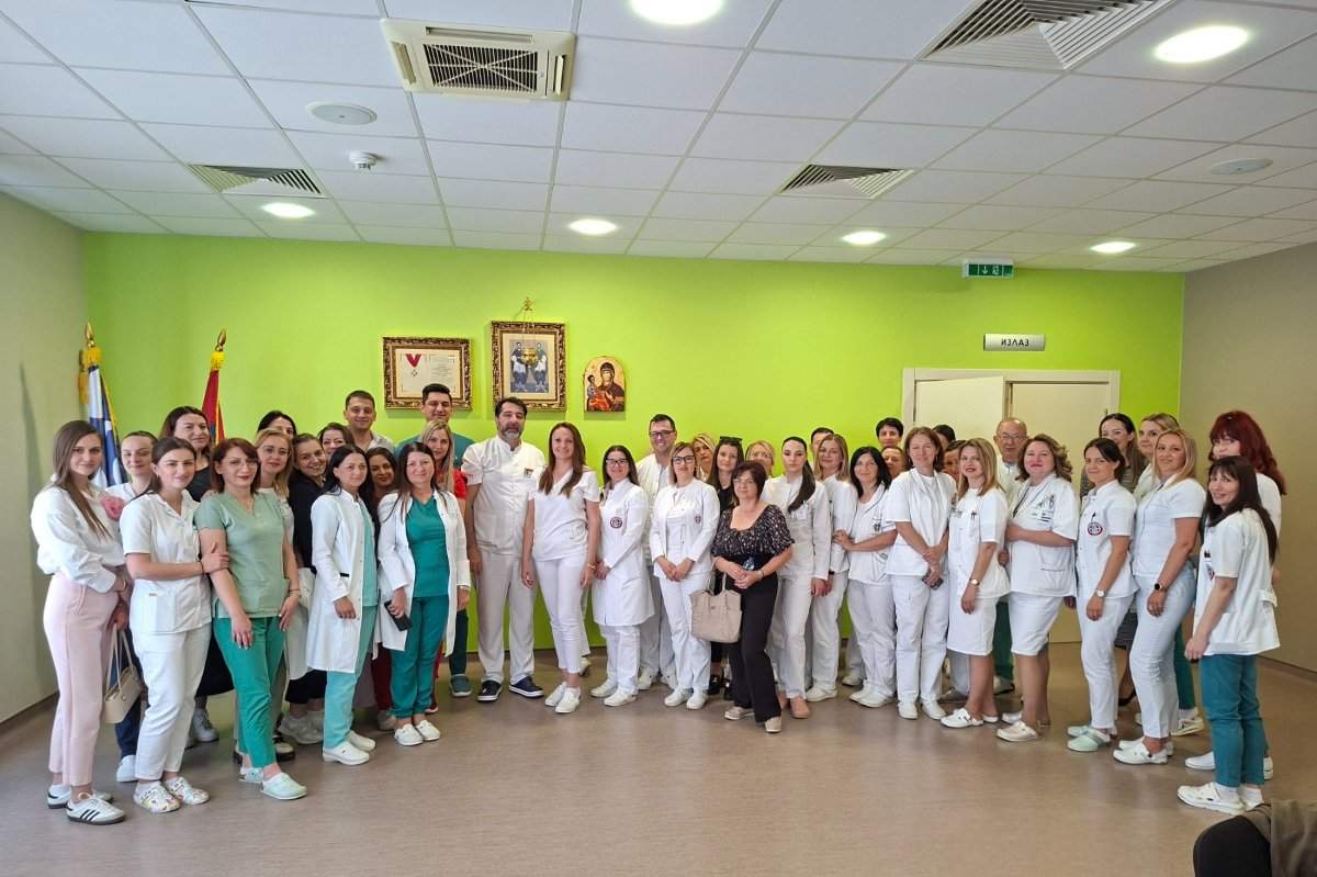 ZU Bolnica “Sveti Vračevi” Bijeljina obilježila Međunarodni dan babica stručnim predavanjima (foto)