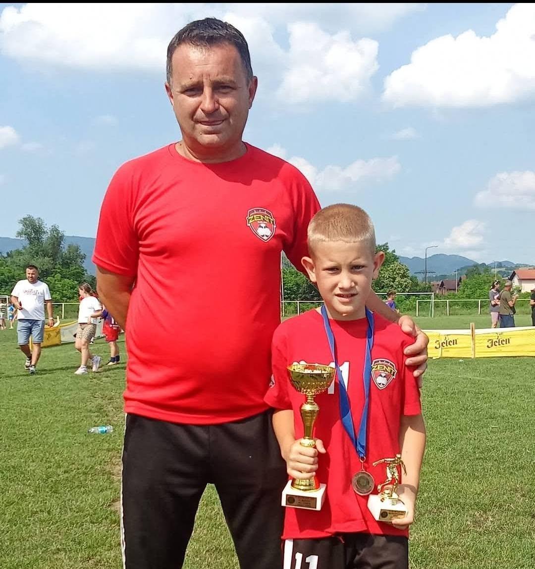 BIJELJINA: Pavle Petrović iz FK ''Zenit'' proglašen za najtalentovanijeg igrača IV Seltik kupa 2026 (foto)
