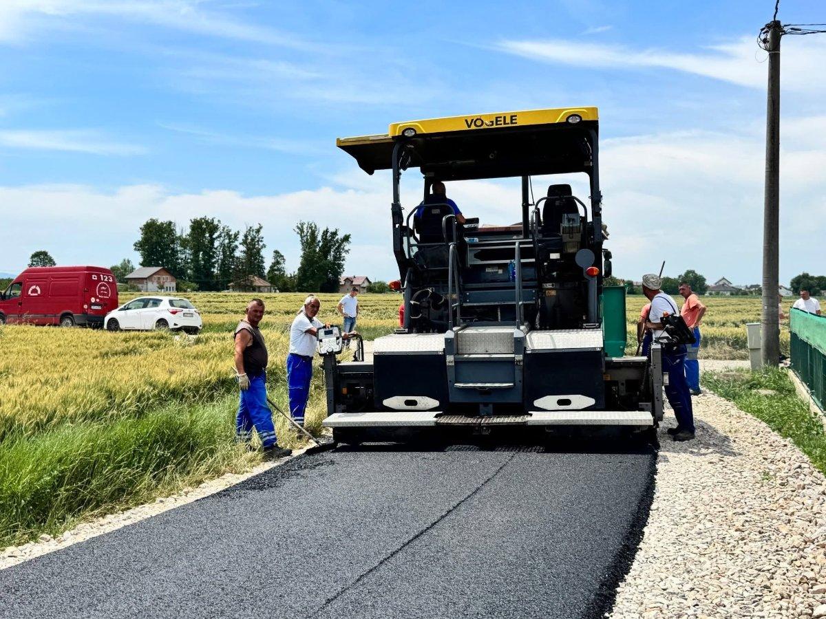 LJUBIŠA PETROVIĆ: Završeno asfaltiranje puta Batković – Stari Gojsovac, nastavljamo ulaganja u razvoj Semberije (foto)