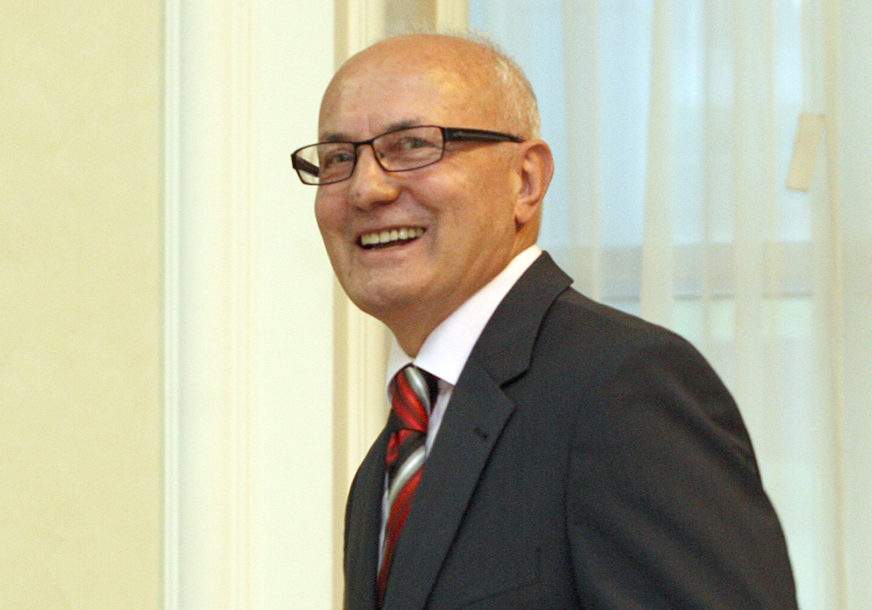 Preminuo Rajko Kasagić, bivši premijer Republike Srpske