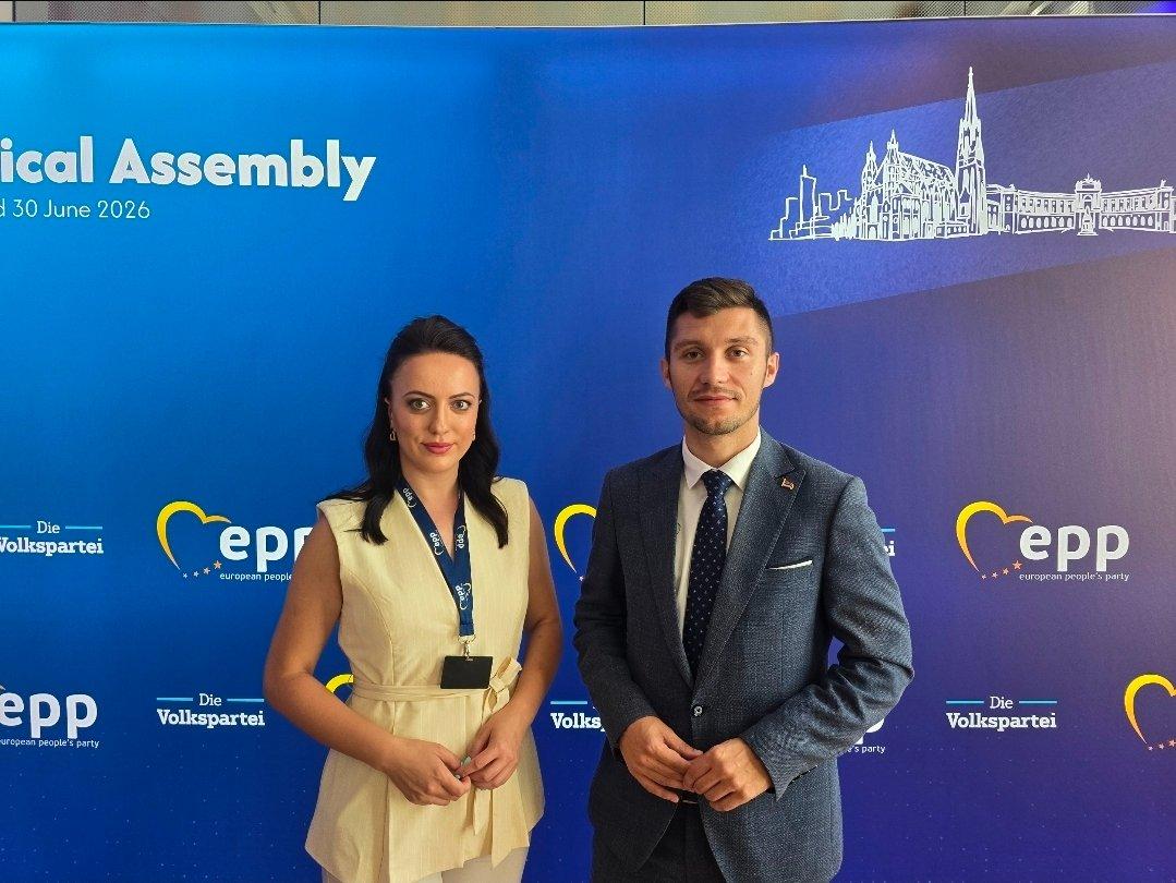 Kresojević i Radanović na Političkoj skupštini EPP u Beču: Glas Republike Srpske mora da se čuje u Evropi (foto)
