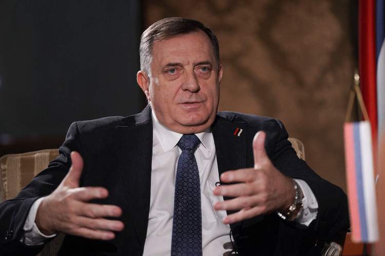 DODIK: U septembru novo povećanje plata i penzija