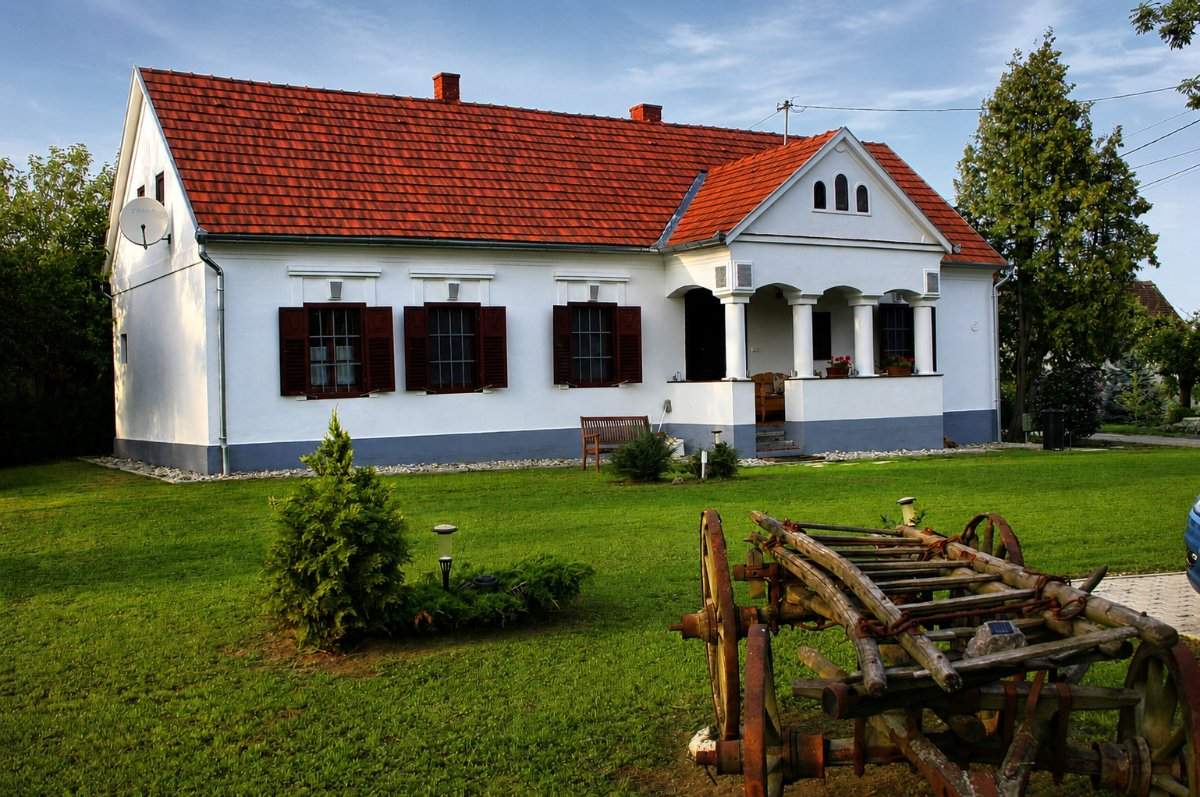 Grad Bijeljina isplatio 129.500 KM za kupovinu seoskih domaćinstava