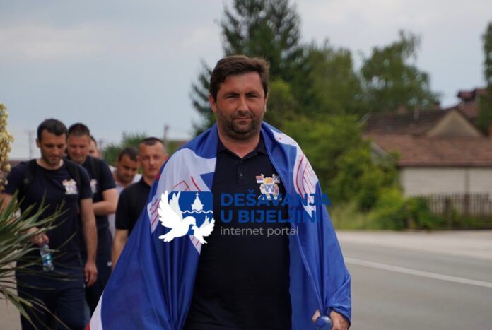 LJUBIŠA PETROVIĆ: ''Marš časti za ozdravljenje Republike Srpske se nastavlja''