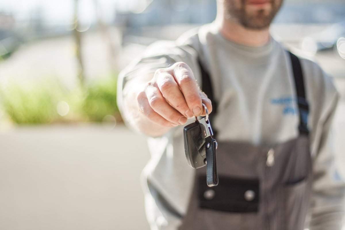 Kada se isplati iznajmiti auto poslije leta?