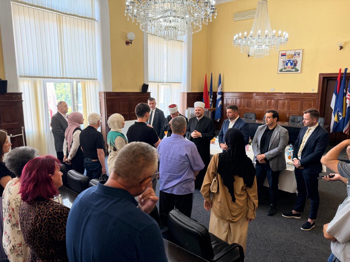 Tradicionalni bajramski prijem u Bijeljini: Poslate poruke mira, zajedništva i međusobnog poštovanja (foto)