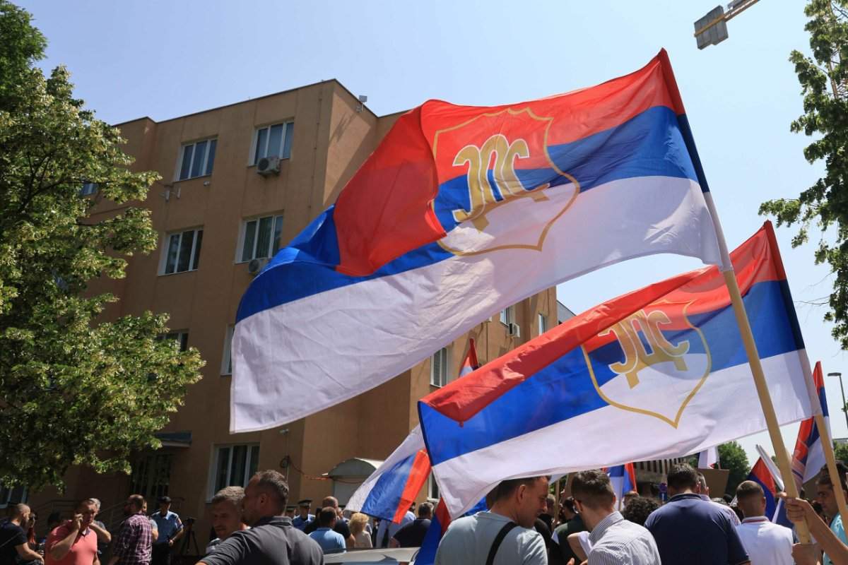 Ključa u najvećoj opozicionoj stranci: Može li se SDS obračunati sam sa sobom?