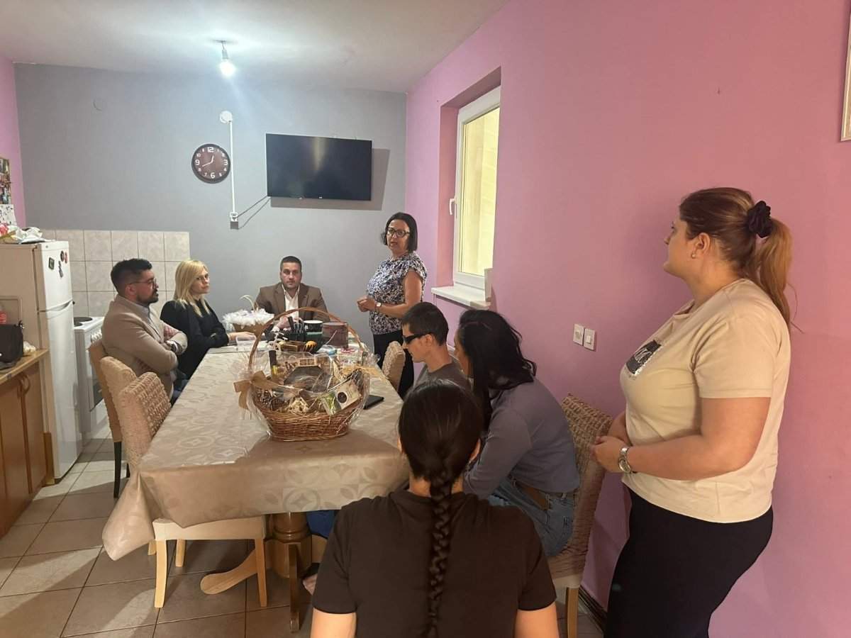 Drinić u Nevesinju: Podrška udruženju „Moja nada“ i inicijativa za izgradnju kuće „Predah“ u Hercegovini