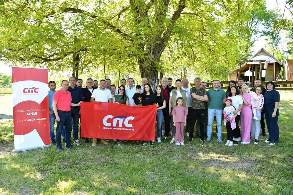SPS u Brodu jača poziciju – Selak: Imamo ljude, imamo organizaciju i idemo na odličan rezultat (foto)
