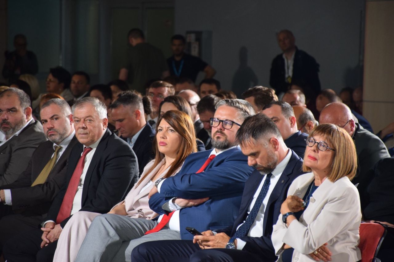 Otvoren 93. Međunarodni poljoprivredni sajam u Novom Sadu: Predstavljaju se i kompanije iz Republike Srpske (foto)