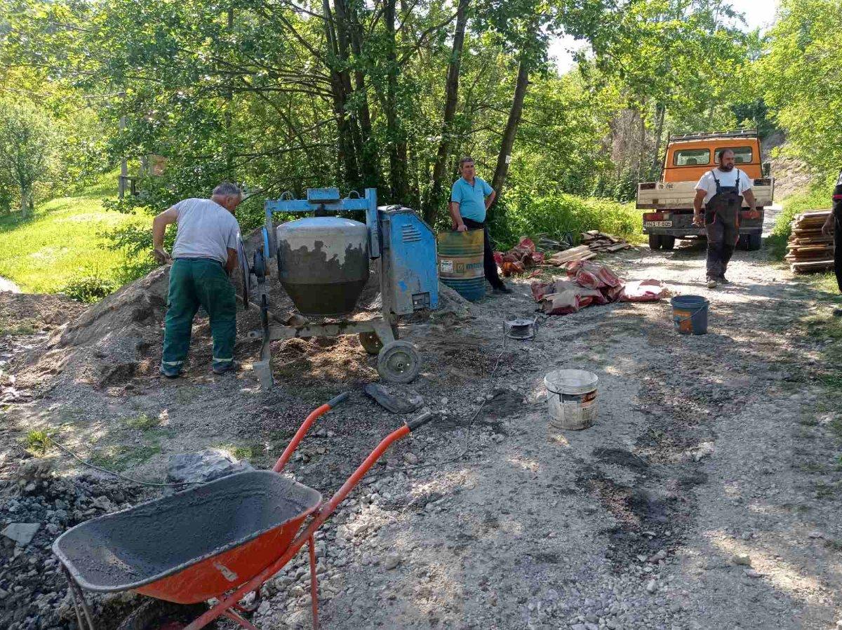 LOPARE: Počela izgradnja mosta u Završju (foto)