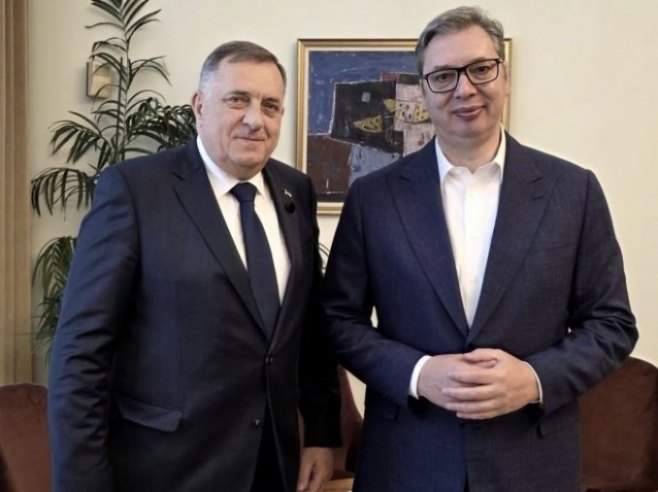 Vučić i Dodik o izgradnji memorijalnog centra u Donjoj Gradini